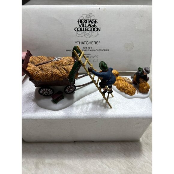 Department 56 Heritage Village Collection Thatchers - Picture 4 of 6